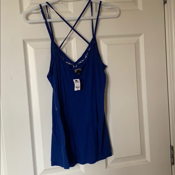 Express Tank Top - Picture 2 of 2